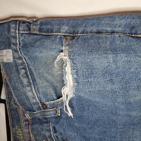 Jeans - Picture 2 of 4